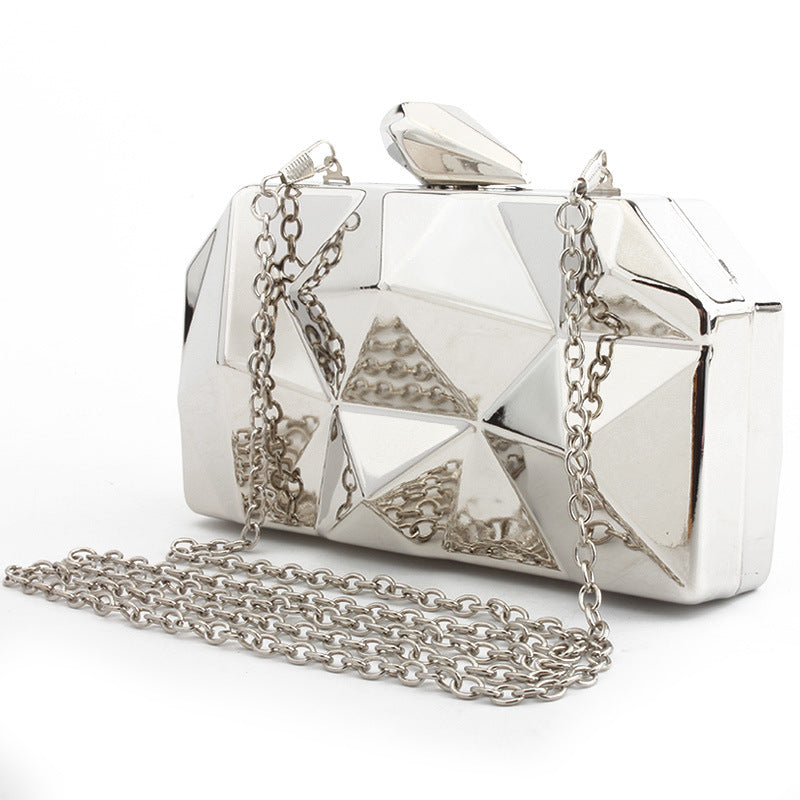 Women's Metal Hand Holding Dinner Tide Chain Evening Bags