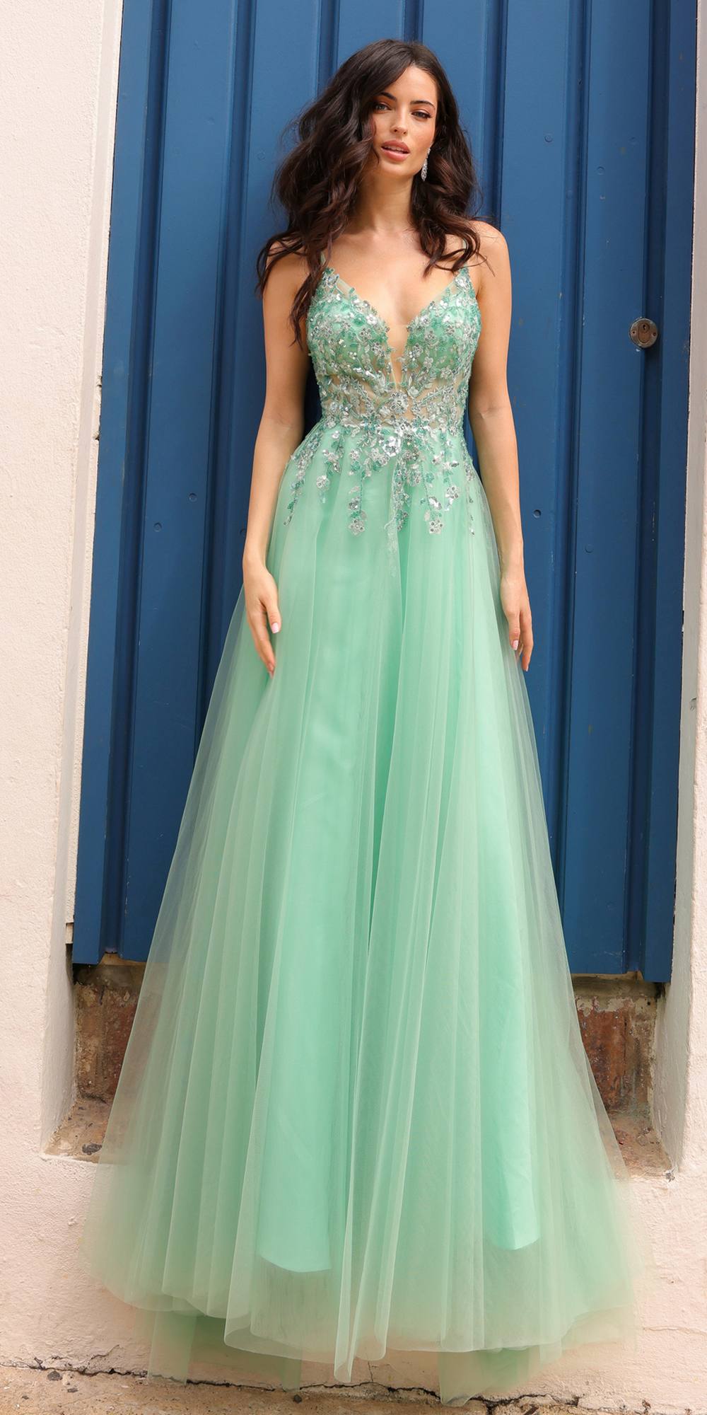 Nox Anabel Q1391 Long A-Line Sweetheart Lace Applique Tulle Gown